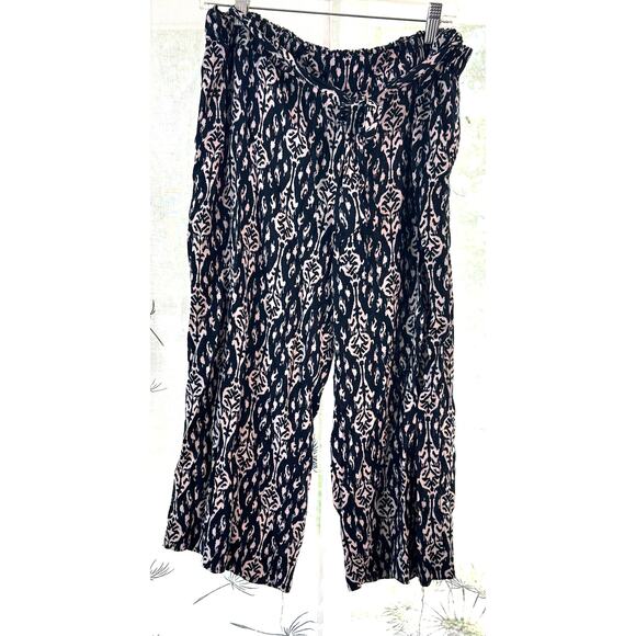 Wide Leg Cropped Pants Elastic Waist Black Aztec Flowing Boho Chic DASH SZ L - Picture 1 of 7